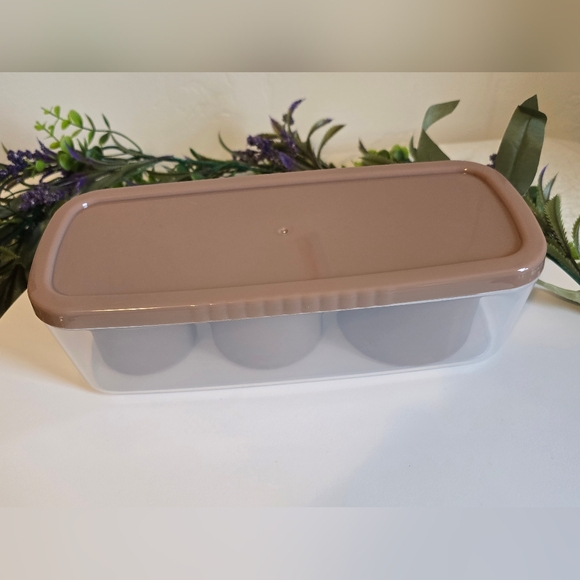 Ice Cube Tray, Silicone Ice Molds.       *Read Details - Picture 2 of 16